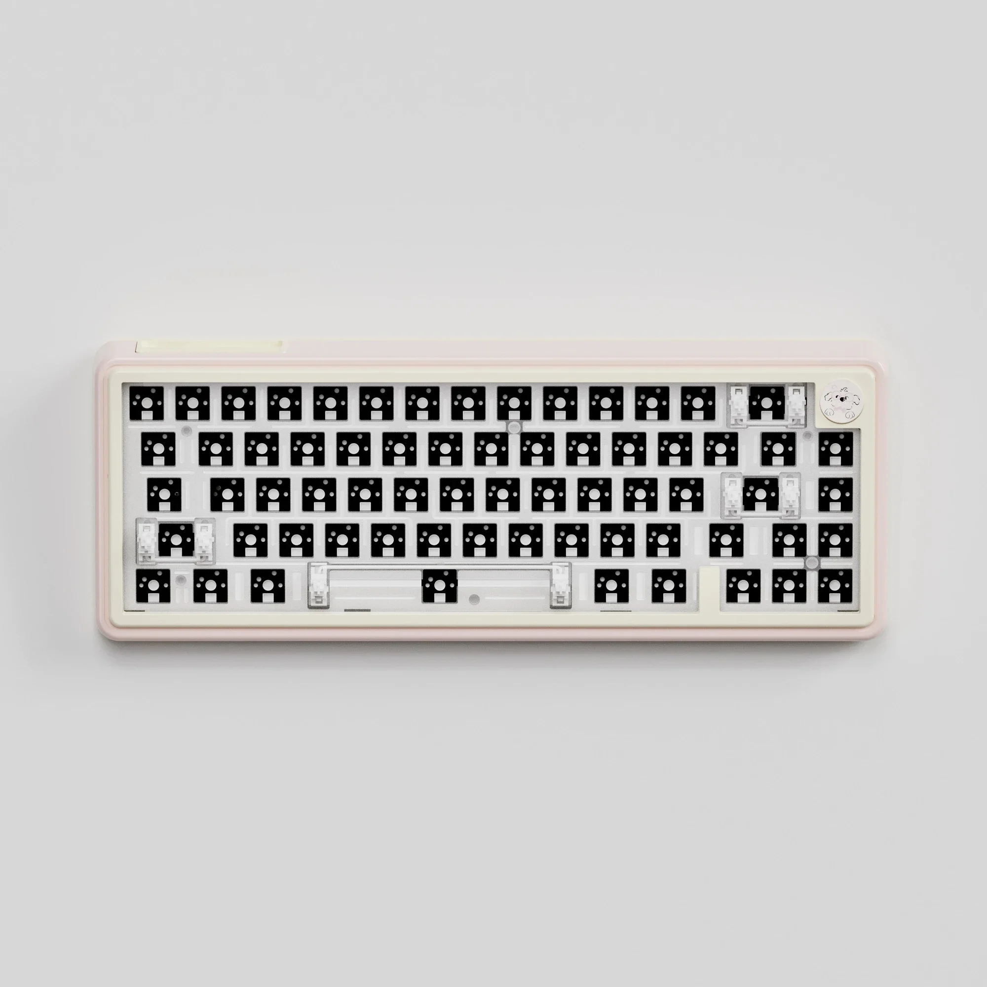 U'Re UR65 Mechanical Keyboard  - Gaming Keyboard Hot Swappable recension och pris