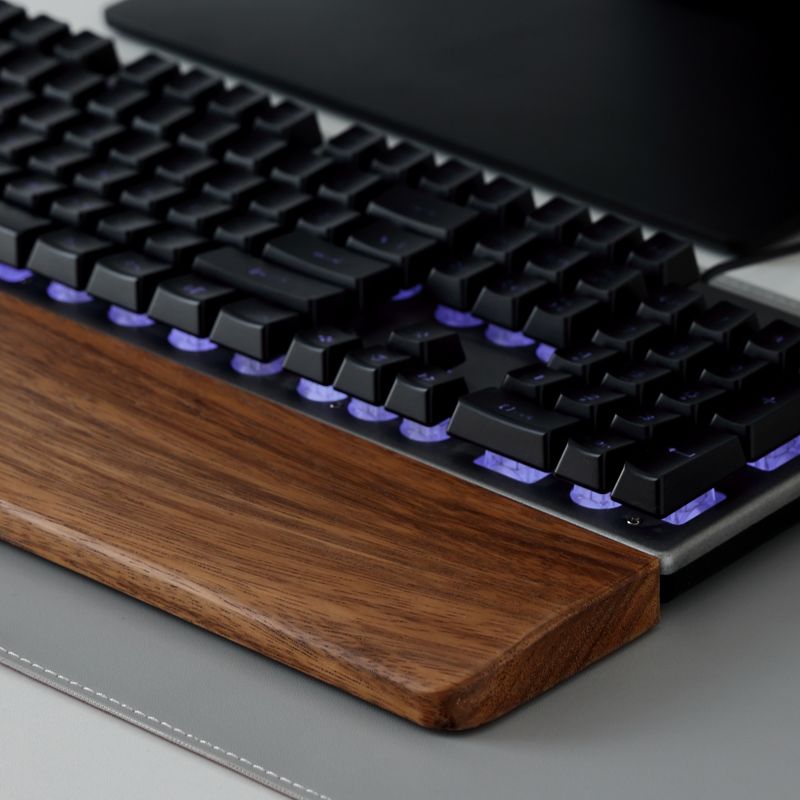 Solid Wood Keyboard Palm Rest  - Gaming Keyboard Nearby recension och pris